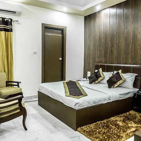 Red Orchid Meerut Exterior foto
