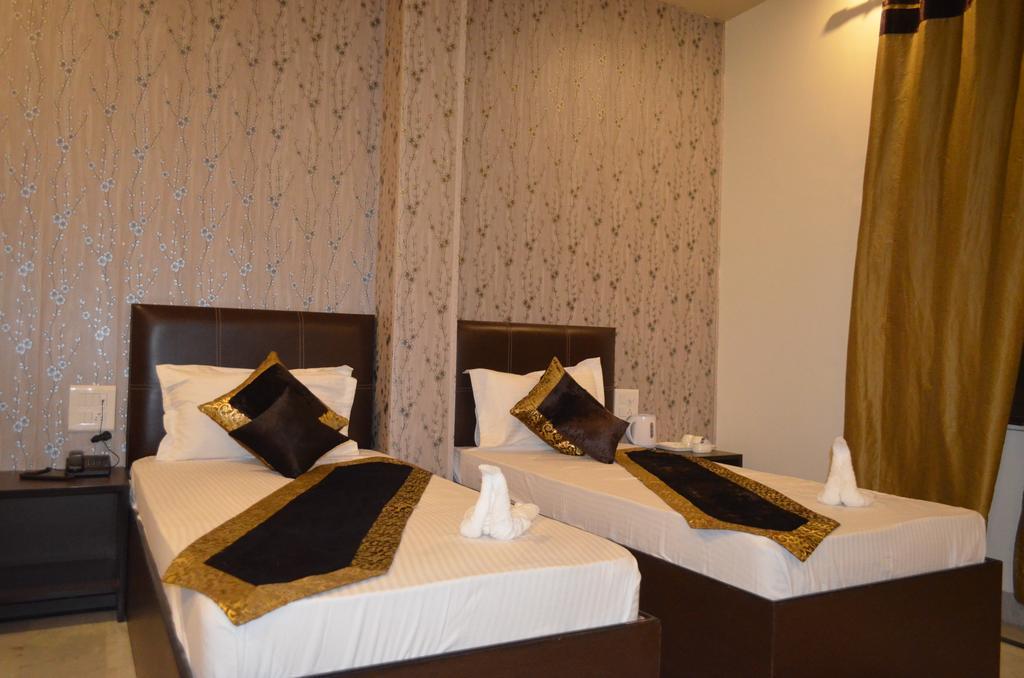 Red Orchid Meerut Quarto foto